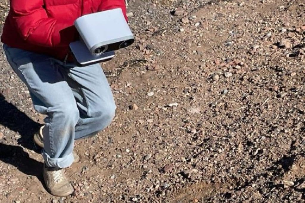 Scanning Prairie Dog Habitats